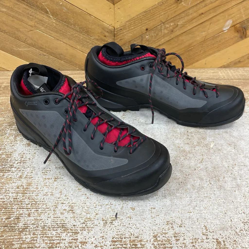 Arc'teryx - Women's Acrux FL GTX Approach Shoes - MSRP $230: Black/Grey/Pink-women-W7