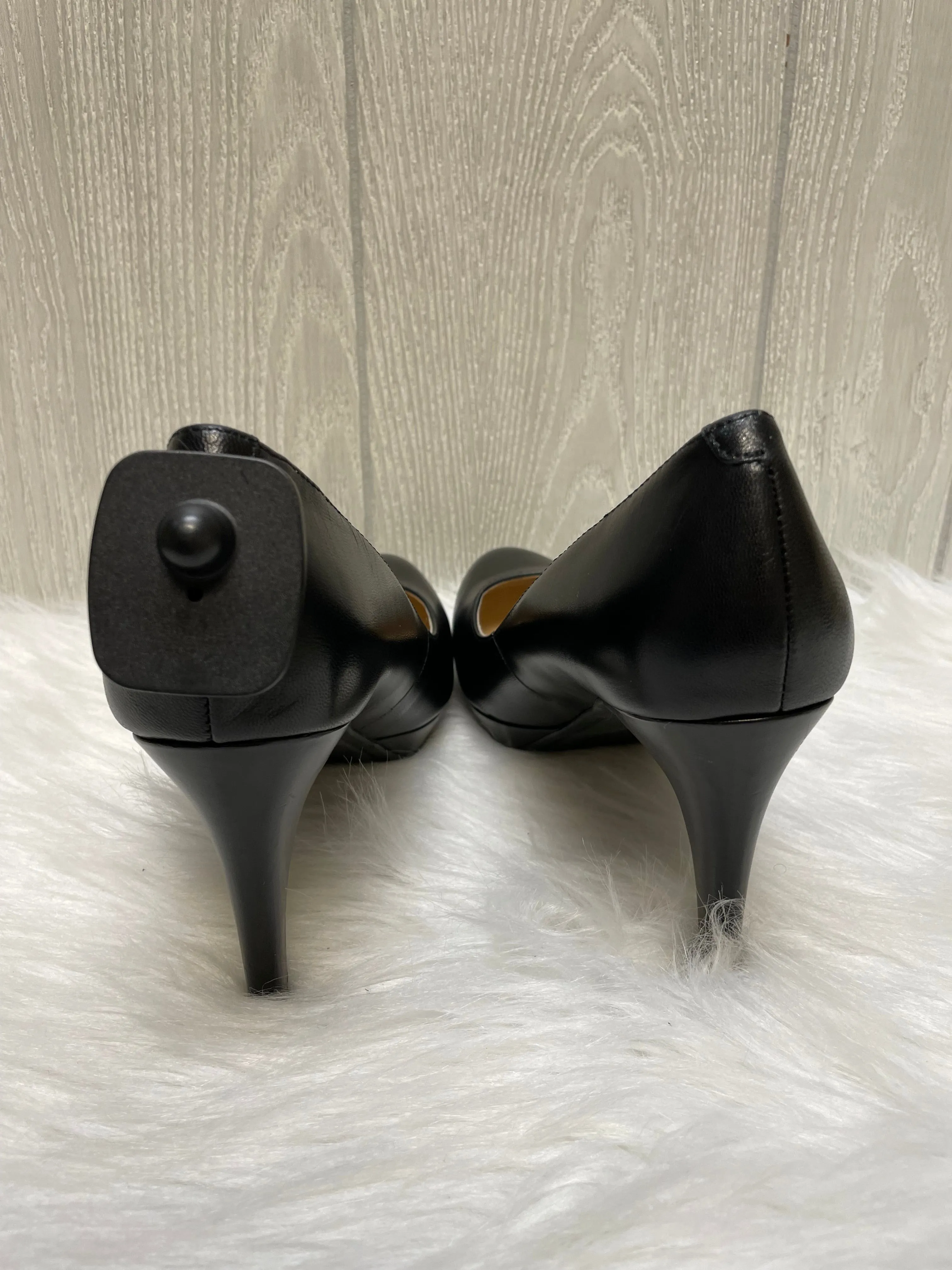 Black Shoes Heels Stiletto Marc Fisher, Size 7.5