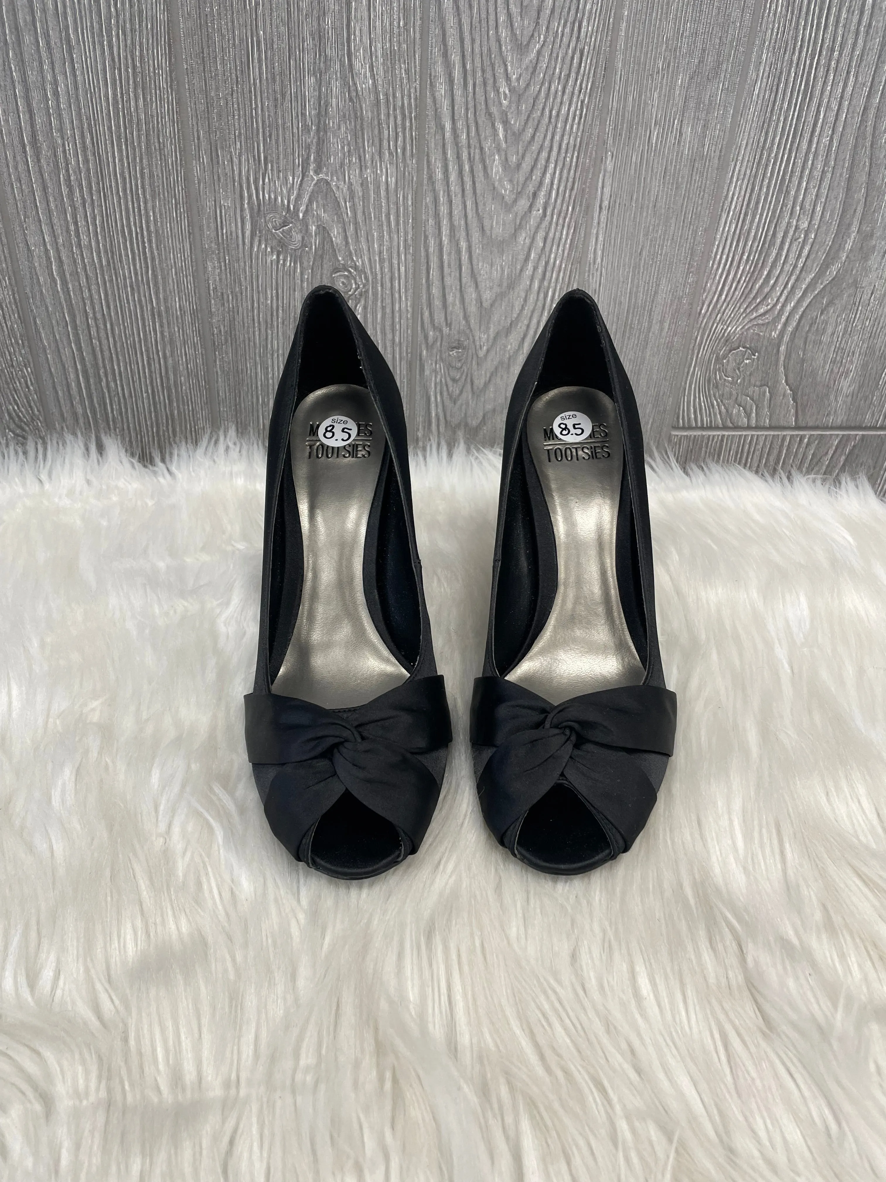 Black Shoes Heels Stiletto Mootsies Tootsies, Size 8.5