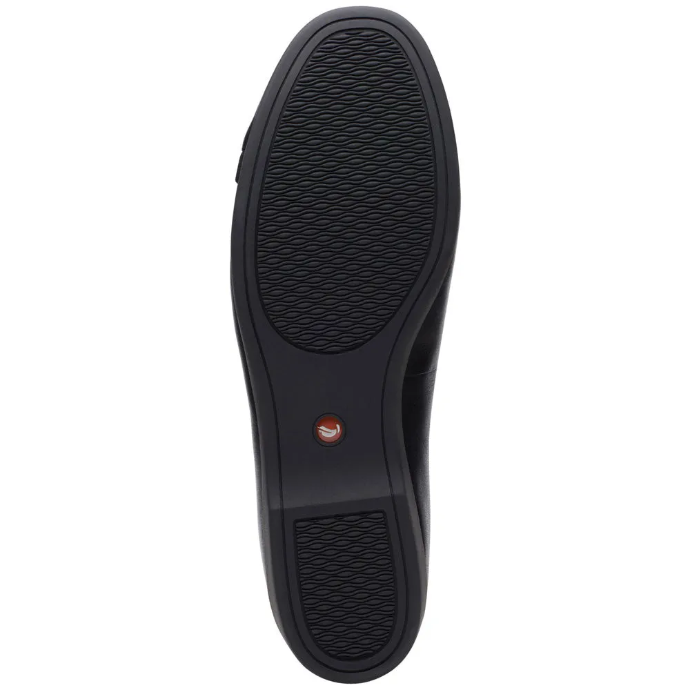 Clarks Un Darcey Ease Slip-On Black Leather (Women's)
