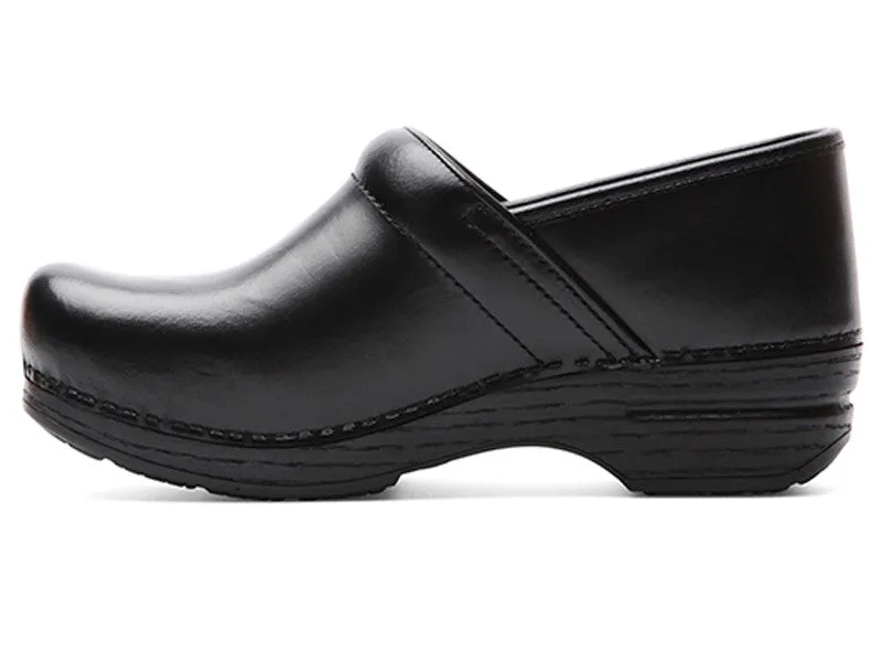 Dansko Professional Wide - Women's Clog