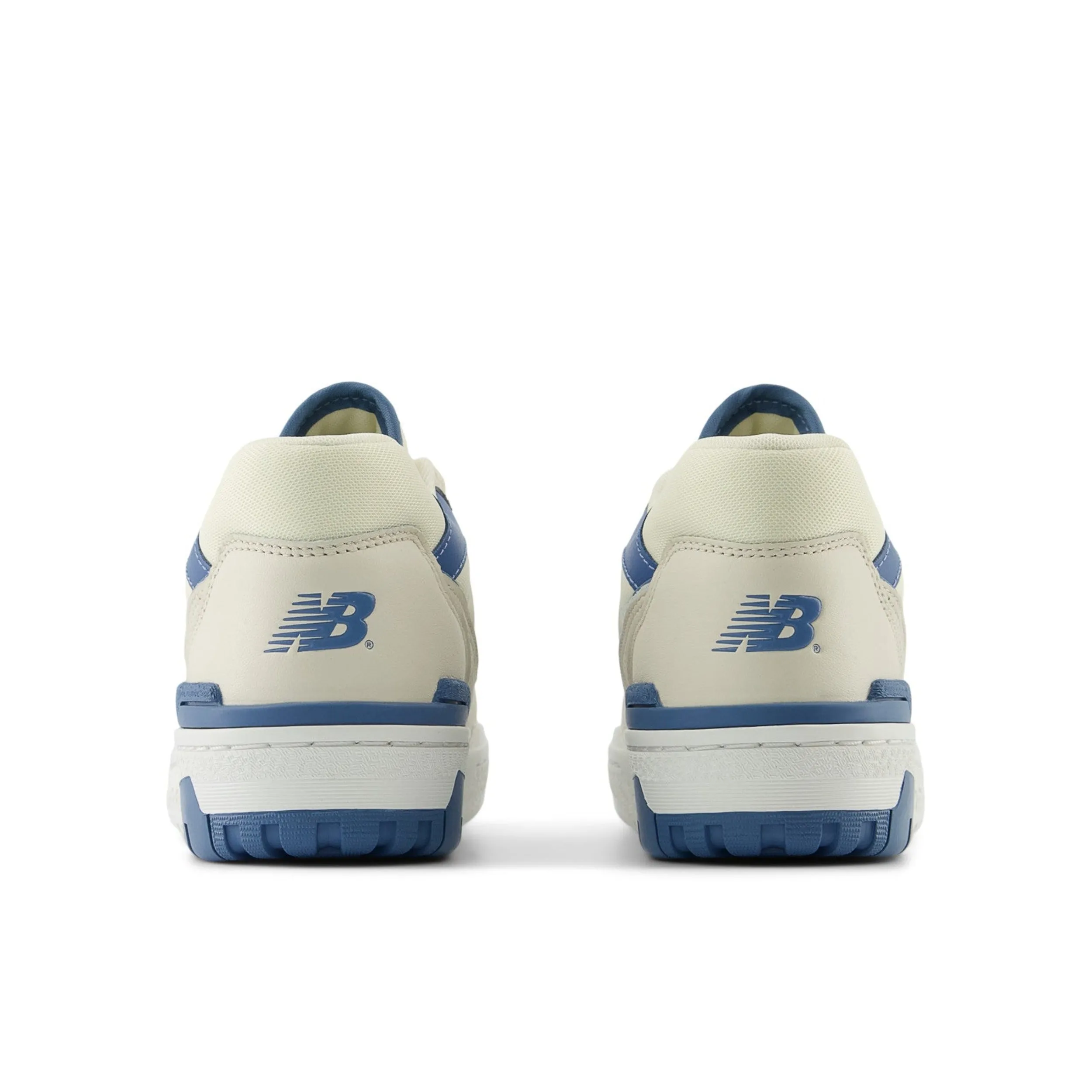 Linen 550 Sneakers