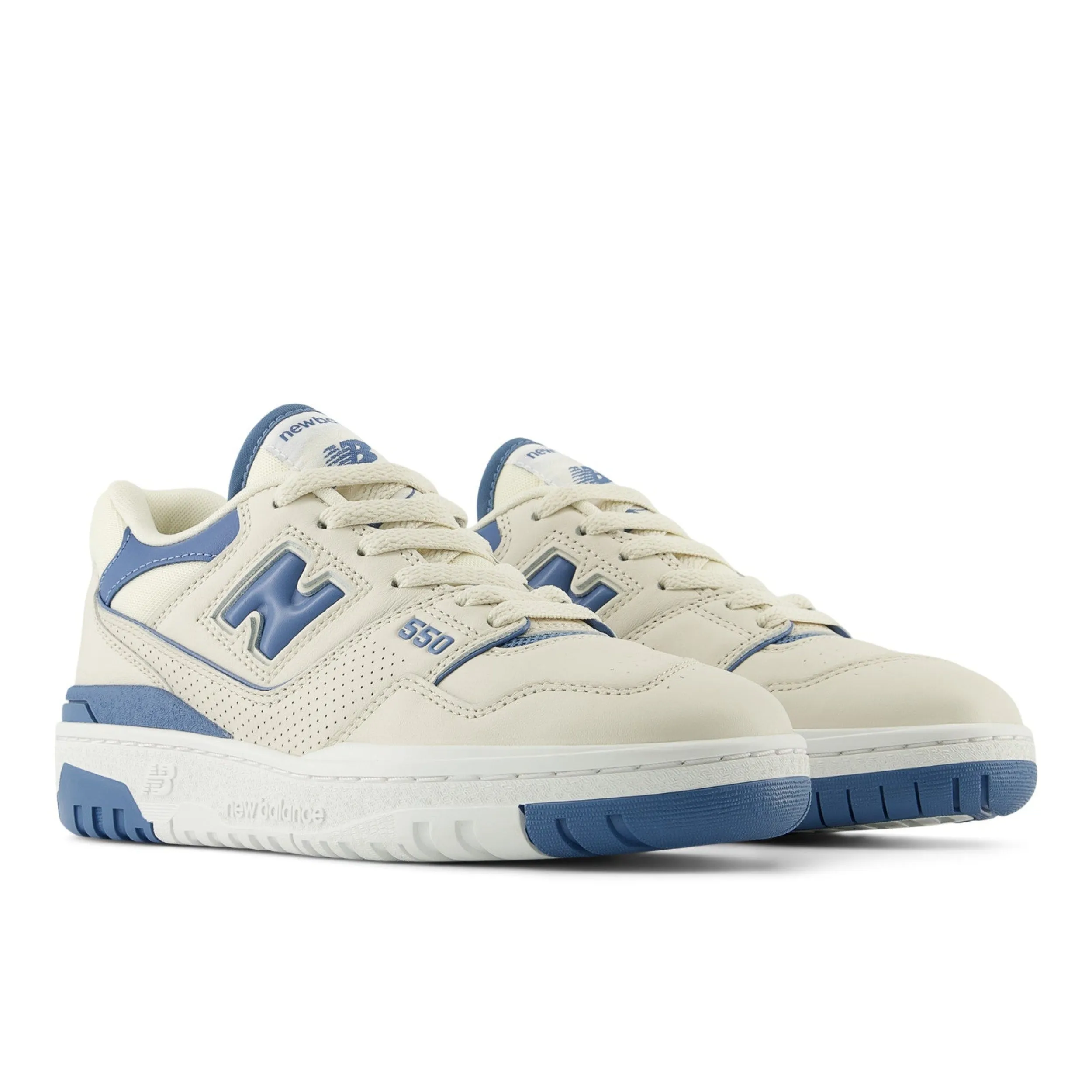 Linen 550 Sneakers