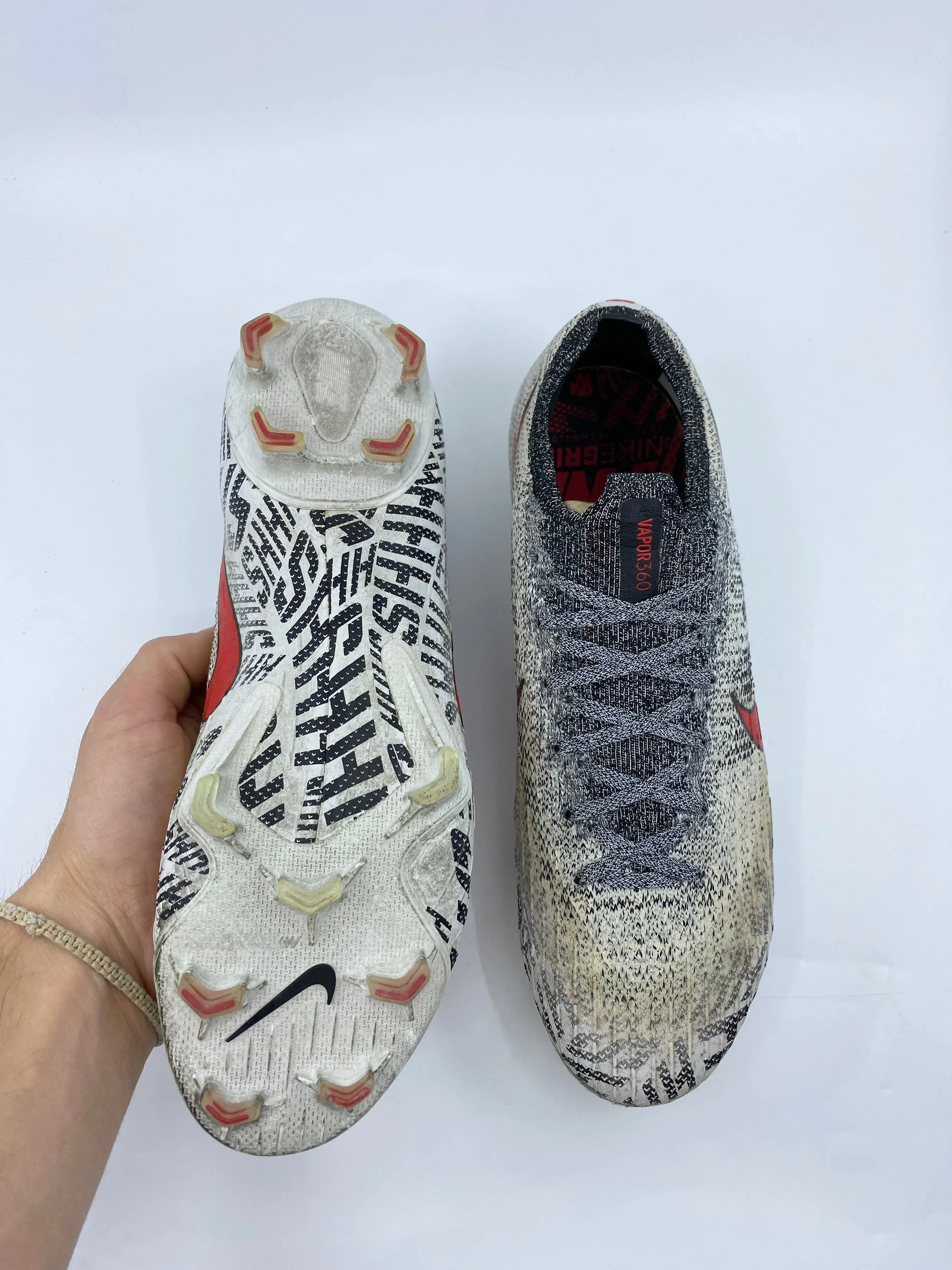 Nike Mercurial Vapor 12 Neymar Jr - Size 41