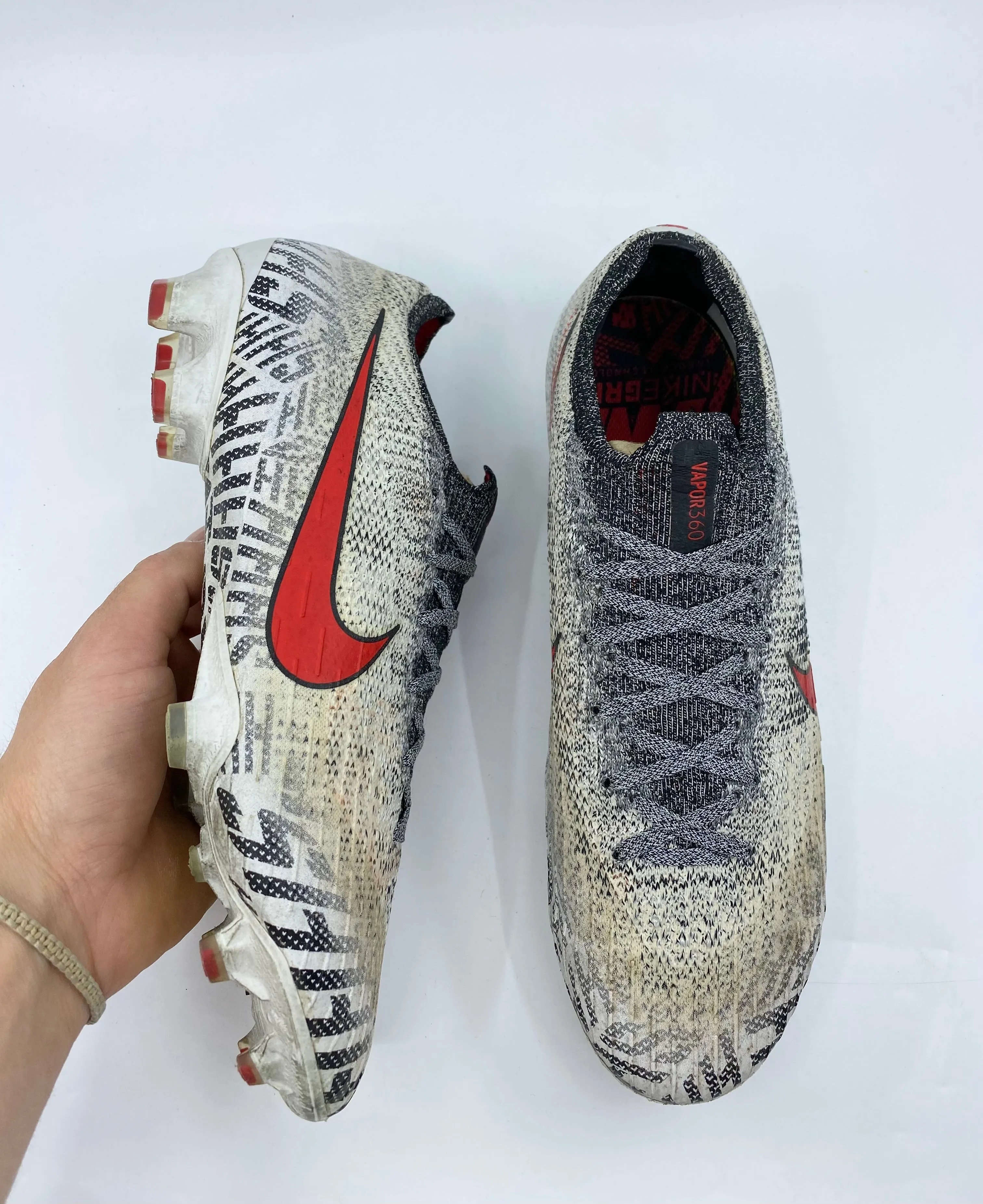 Nike Mercurial Vapor 12 Neymar Jr - Size 41
